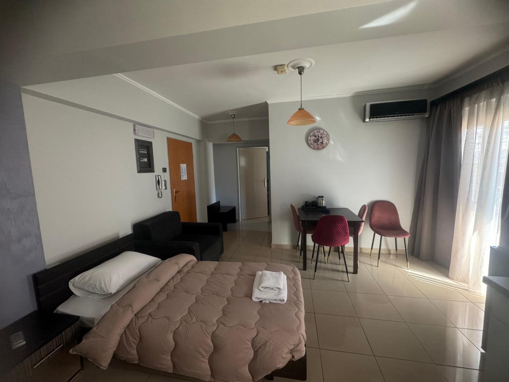 Comfort Hotel Apartments Rhodes City Екстер'єр фото