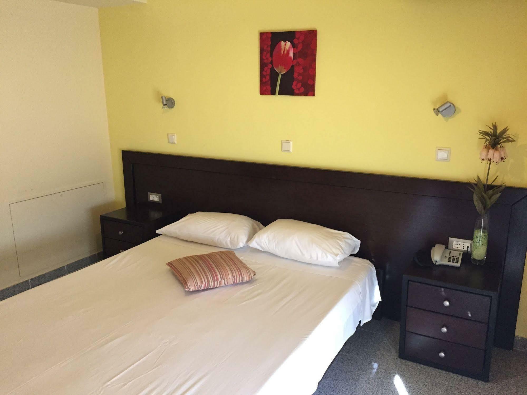 Comfort Hotel Apartments Rhodes City Екстер'єр фото